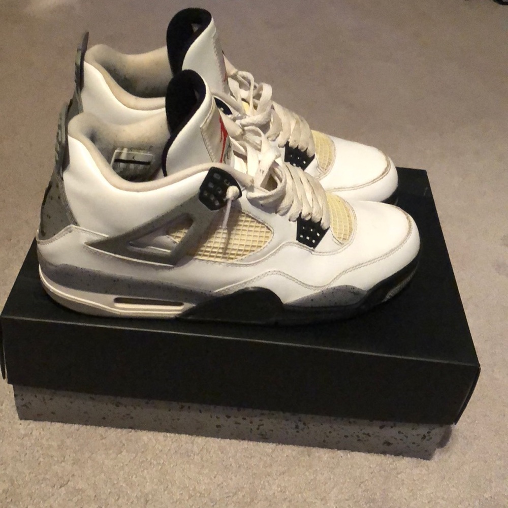 Air Jordan retro “white cement” 4’s